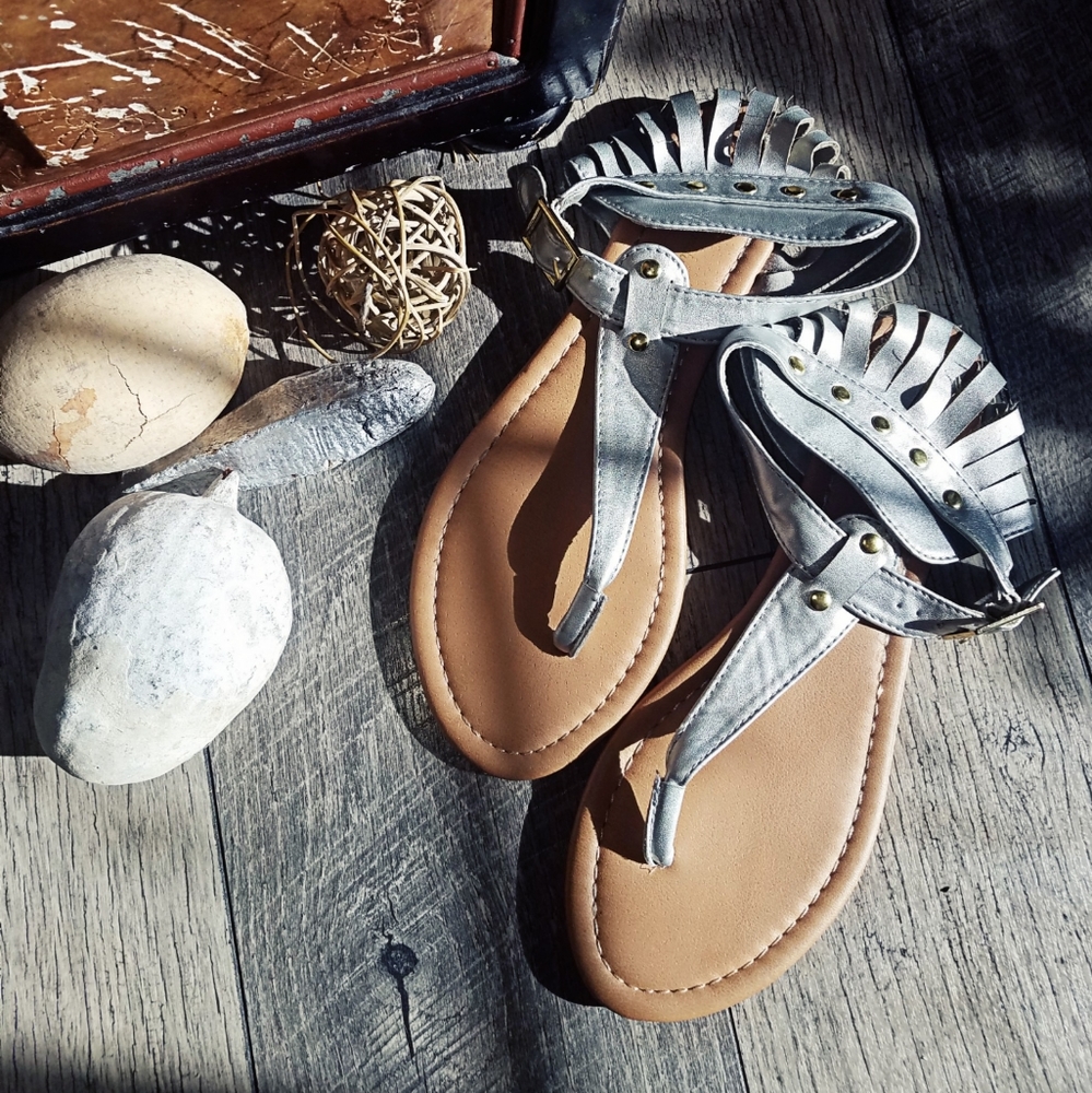 Mark & Maddux  sandals